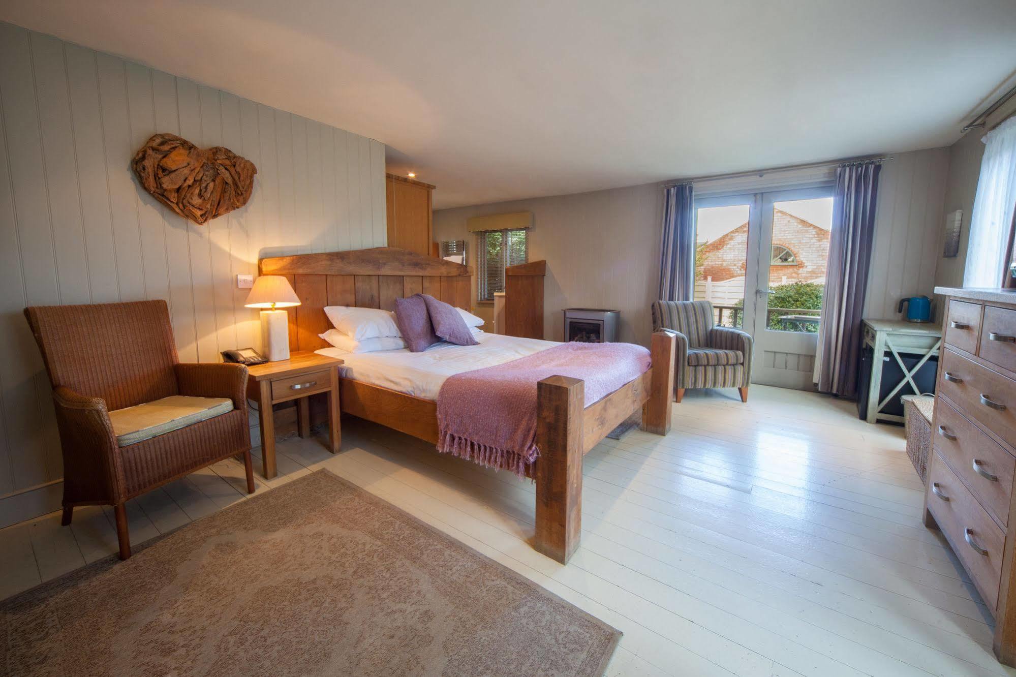 Titchwell Manor Hotel Buitenkant foto